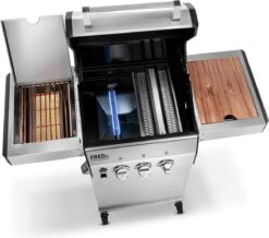 Burnhard Gas BBQ FRED JR. Deluxe - 2 Branders - Incl. Keramische Infraroodbrander & Afdekhoes - Deluxe -Bbq Gereedschap Winkel 1200x1057 1
