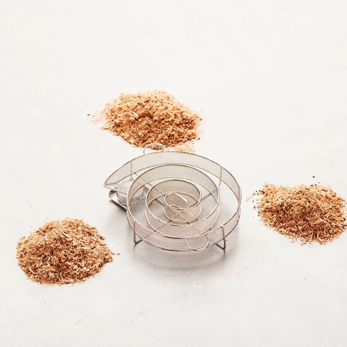 Barbecook - Smokerbox - Starter Set Met 3 Soorten Rookmot - Rookgenerator - Rookdoos - Koud Roken BBQ/Barbeque - Cold Smoke - Spiraal - RVS - Ø 17 Cm 6 Barbecook - Smokerbox - Starter Set Met 3 Soorten Rookmot - Rookgenerator - Rookdoos - Koud Roken BBQ/Barbeque - Cold Smoke - Spiraal - RVS - Ø 17 Cm - Afbeelding 4