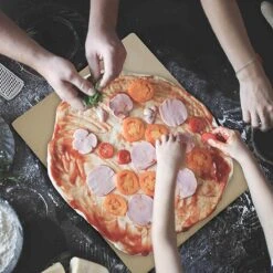 Buxibo 2in1 Pizzasteen - Voor BBQ & Oven - Inclusief Serveer Plank - Pizzabord/Pizzaplank - 30.5 X 38.1 X 1.4 Cm 16 Buxibo 2in1 Pizzasteen - Voor BBQ & Oven - Inclusief Serveer Plank - Pizzabord/Pizzaplank - 30.5 X 38.1 X 1.4 Cm -Bbq Gereedschap Winkel 1200x1200 341