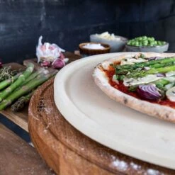 Boska Pizzasteen Deluxe L - Voor Oven & BBQ - Knapperige Pizza's - Ø 35 Cm - BBQ Accessoires 26 Boska Pizzasteen Deluxe L - Voor Oven & BBQ - Knapperige Pizza's - Ø 35 Cm - BBQ Accessoires -Bbq Gereedschap Winkel 1200x1200 365