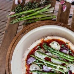 Boska Pizzaplank Friends L - BBQ Accessoires - Eikenhout - Handige Opvanggeul - Ø 34 Cm 26 Boska Pizzaplank Friends L - BBQ Accessoires - Eikenhout - Handige Opvanggeul - Ø 34 Cm -Bbq Gereedschap Winkel 1200x1200 377