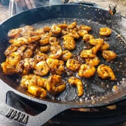 Valhal Outdoor Skillet / Plancha / Koekenpan - Gietijzer - Diameter 35cm, Twee Handvatten, VH35F 24 Valhal Outdoor Skillet / Plancha / Koekenpan - Gietijzer - Diameter 35cm, Twee Handvatten, VH35F -Bbq Gereedschap Winkel 1200x1200 472