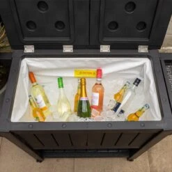 BluMill BBQ Tafel - Inclusief Koelvak 80 Liter - Op Wieltjes - Met Flessenopener - 102 X 46 X 86,5 Cm 17 BluMill BBQ Tafel - Inclusief Koelvak 80 Liter - Op Wieltjes - Met Flessenopener - 102 X 46 X 86,5 Cm -Bbq Gereedschap Winkel 1200x1200 538