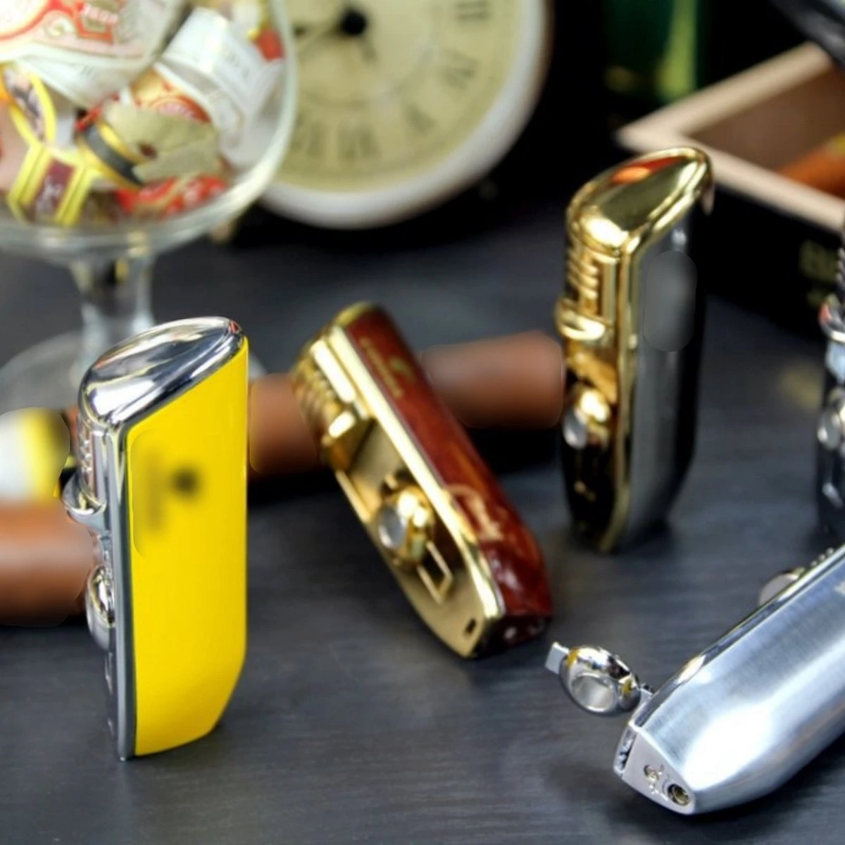 Cohiba® Sigarenaansteker - Sigarenboor - Sigaren - Sigaar - Cohiba Aansteker - Sigarenboor - Sigaren Accessoires - Sigarenknipper - Sigaar Aansteker - Cohiba - Incl. Luxe Geschenkdoos - Rood 12 Cohiba® Sigarenaansteker - Sigarenboor - Sigaren - Sigaar - Cohiba Aansteker - Sigarenboor - Sigaren Accessoires - Sigarenknipper - Sigaar Aansteker - Cohiba - Incl. Luxe Geschenkdoos - Rood - Afbeelding 10