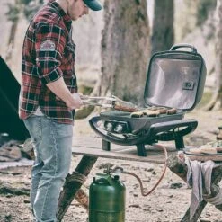 Burnhard Draagbare 2-Branders Gasbarbecue - Afdekhoes - BBQ Wayne -Bbq Gereedschap Winkel 1200x1200 660