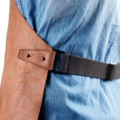 Schort Van Gerecycled Leer - Lichtbruin - Duurzaam Vervaardigd Van Leerresten - Klaar Voor Het BBQ Seizoen -Bbq Gereedschap Winkel 1200x1200 899