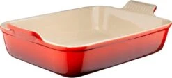 LE CREUSET - Aardewerk - Ovenschaal 26cm 2,40l Rood