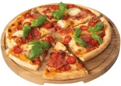 Boska Pizzaplank Friends L - BBQ Accessoires - Eikenhout - Handige Opvanggeul - Ø 34 Cm 21 Boska Pizzaplank Friends L - BBQ Accessoires - Eikenhout - Handige Opvanggeul - Ø 34 Cm -Bbq Gereedschap Winkel 1200x857