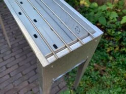 Spiedini Saté-bbq Bali 80 - Saté Houtskoolbarbecue Met Horizontaal Rooster - 80 Cm Lang, 11 Cm Breed - Materiaal: Gealuminiseerd Ijzer 26 Spiedini Saté-bbq Bali 80 - Saté Houtskoolbarbecue Met Horizontaal Rooster - 80 Cm Lang, 11 Cm Breed - Materiaal: Gealuminiseerd Ijzer -Bbq Gereedschap Winkel 1200x899 12