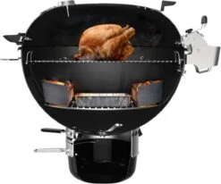 Weber Master Touch Premium SE E-5775 Barbecue 12 Weber Master Touch Premium SE E-5775 Barbecue -Bbq Gereedschap Winkel 1200x999 2