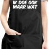 IK DOE OOK MAAR WAT Unisex Schort - Zwart - One Size (volwassenen) - Keuken Schort - Barbeque BBQ Schort - Bedieningsschort - Grappige Teksten - Original Kwoots- Voor Zowel Mannen Als Vrouwen - Verstelbaar - Wasbaar - Cadeau - Apron -Bbq Gereedschap Winkel 565x1200 2